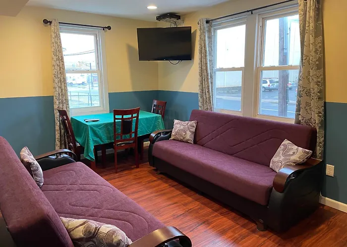 Jd Apartment And House